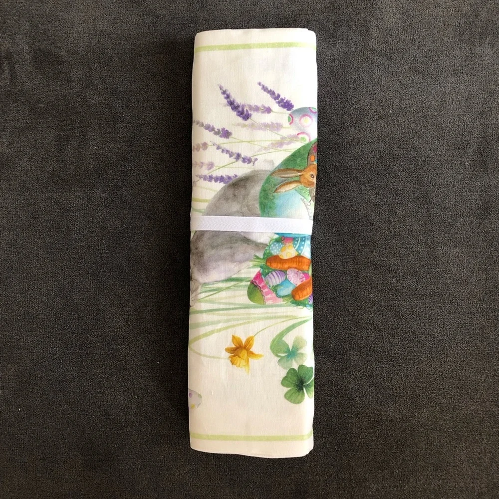 Williams Sonoma Roger Printed Table Runner